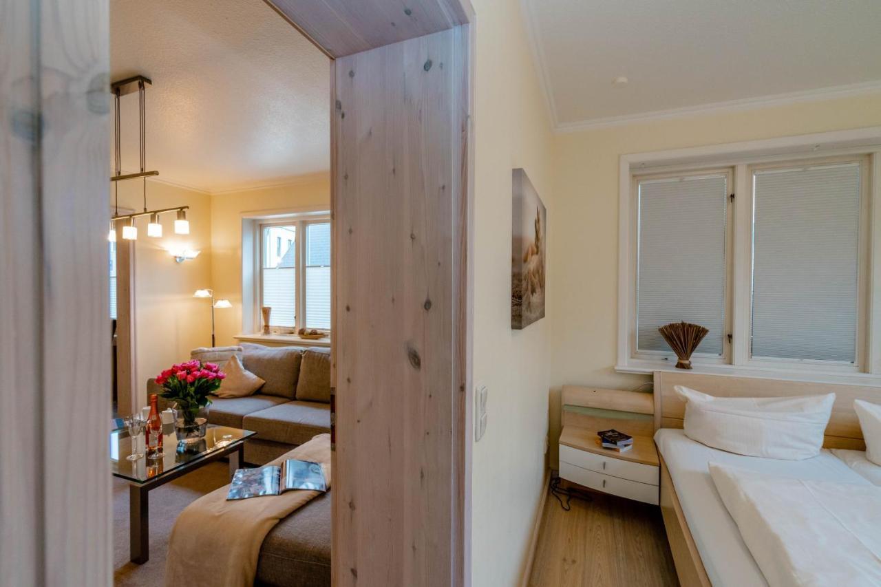 Ferienwohnung Kaept'N เวสเทอร์แลนด์ ภายนอก รูปภาพ